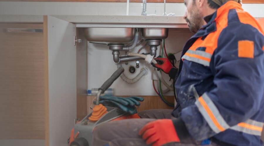 Descale Tankless Water Heater in Caputa, SD